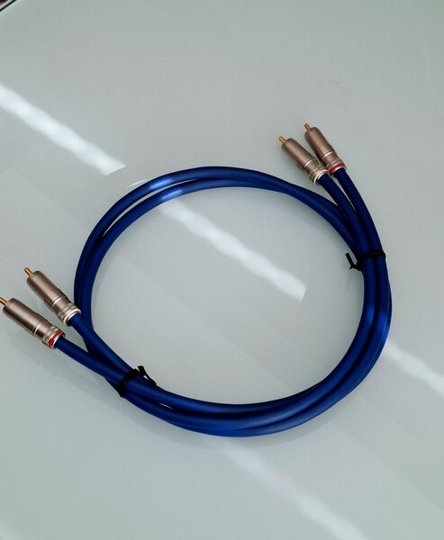 Cablu audio RCA - RCA, marca Accuphase AL 10